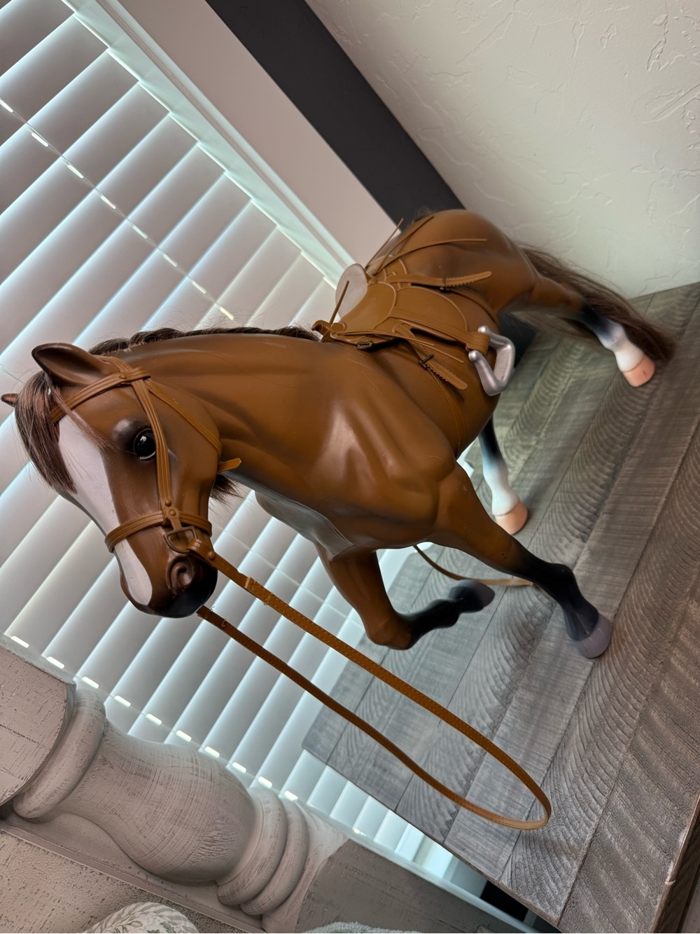 American Girl 20" Battat brown Saddle & Bridle Horse